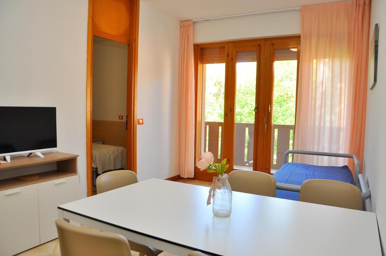 Condominio Corinzia 비비오네 외부 사진
