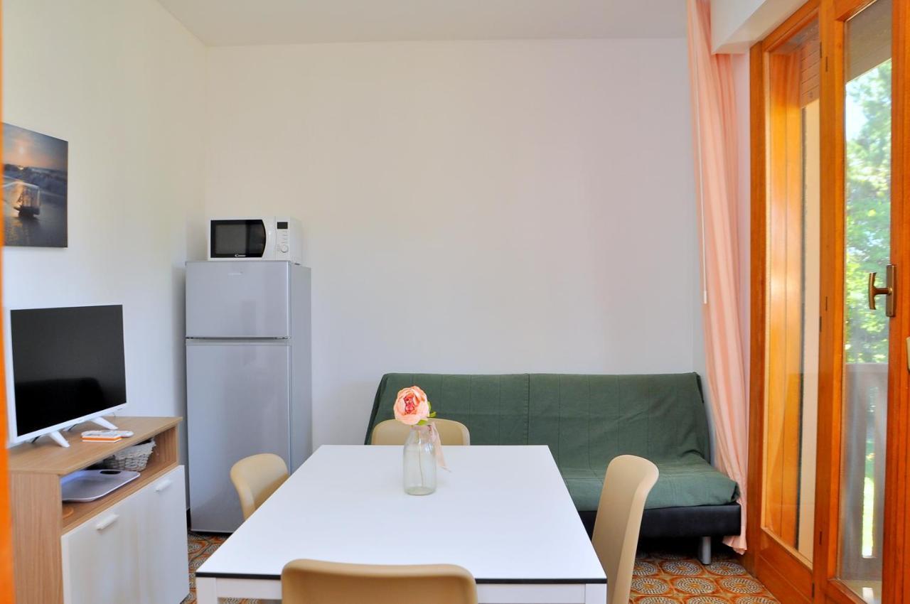 Condominio Corinzia 비비오네 외부 사진