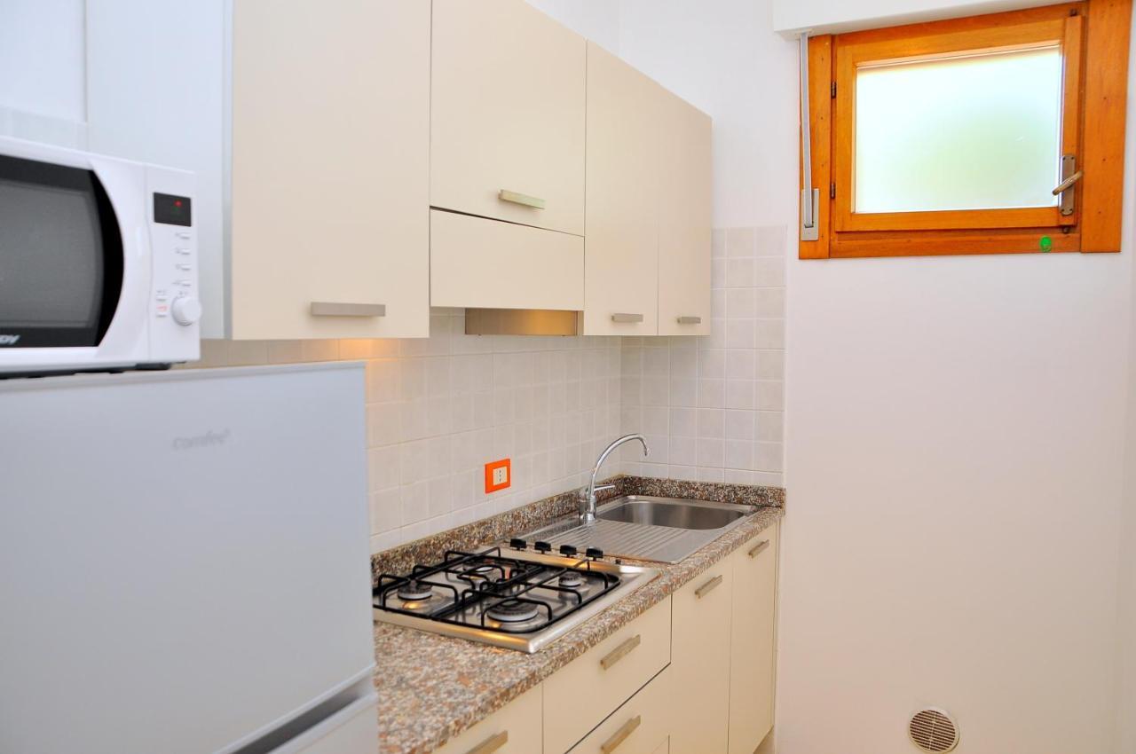 Condominio Corinzia 비비오네 외부 사진